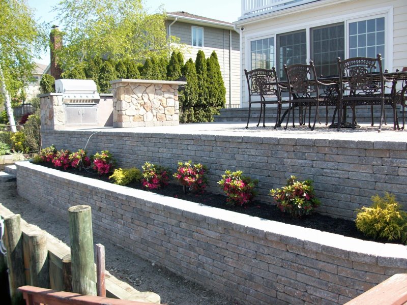 mini creta wall with planter